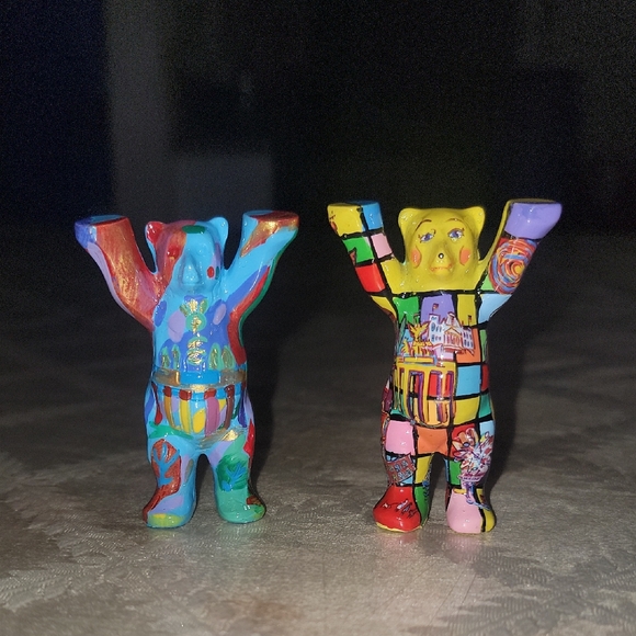 Berlin's Buddy Bear Miniatures - Picture 3 of 8